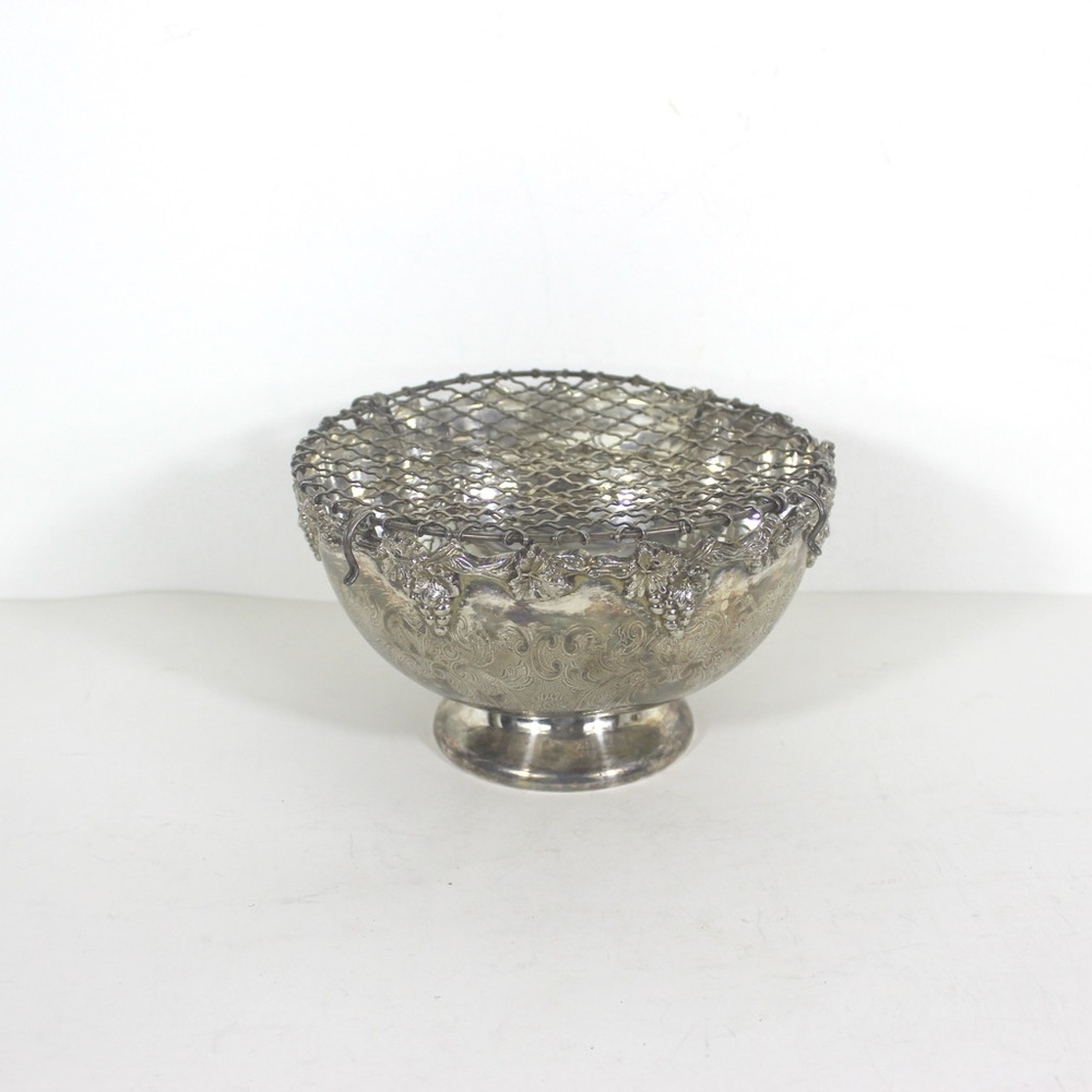 Embossed Silver Plate Pedestal Rose Bowl Double Wire Frog Vintage 2 Piece Grapes